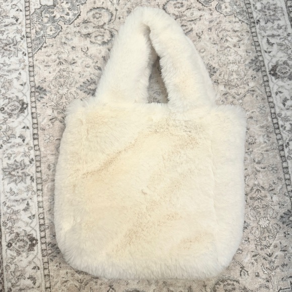 ASOS Threadbare Harlington Faux Fur Bag - Picture 3 of 12